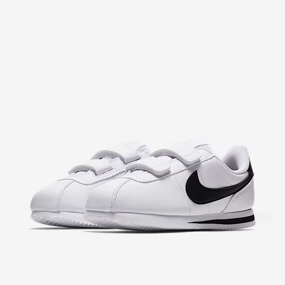 Nike Toddler White and Black Velcro Sneakers Size 5C